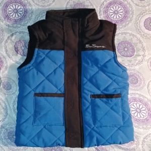 PUFFER VEST